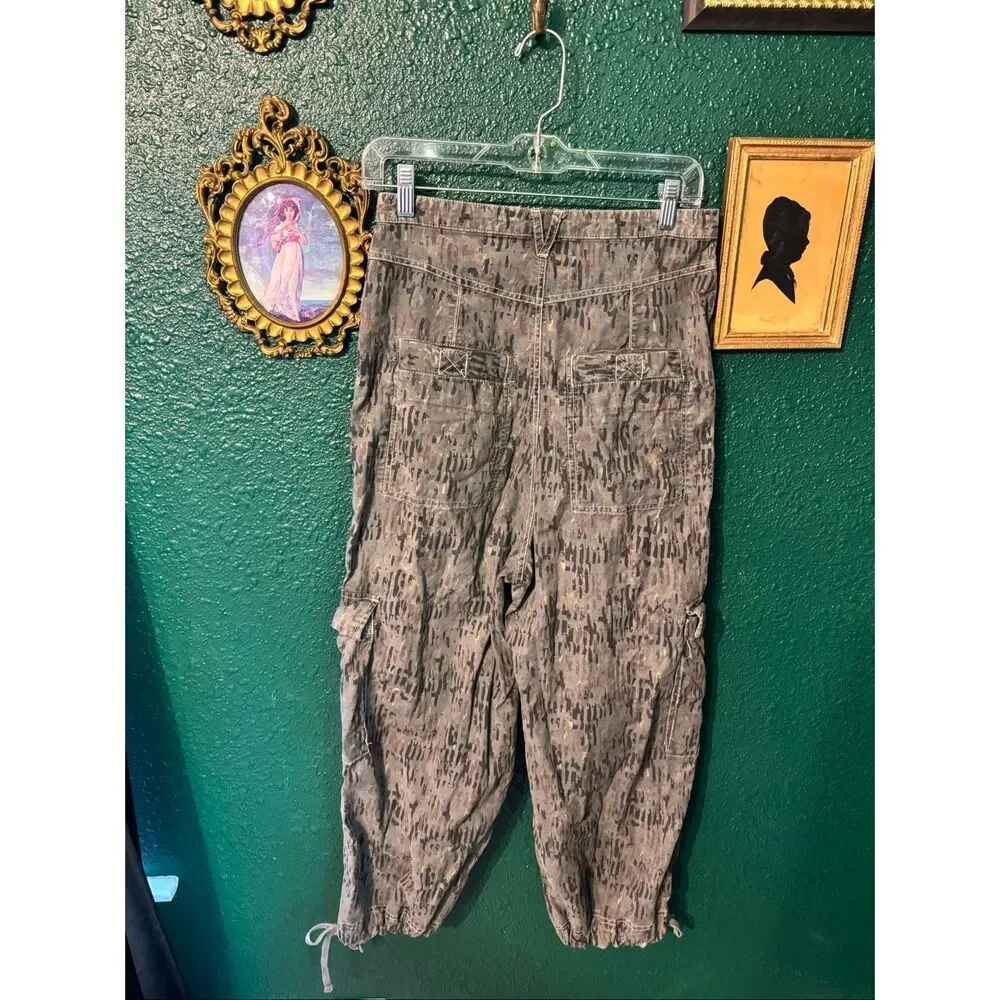 Free People Fly Away Printed Parachute Pants Size 4 Women’s - Picture 4 of 6